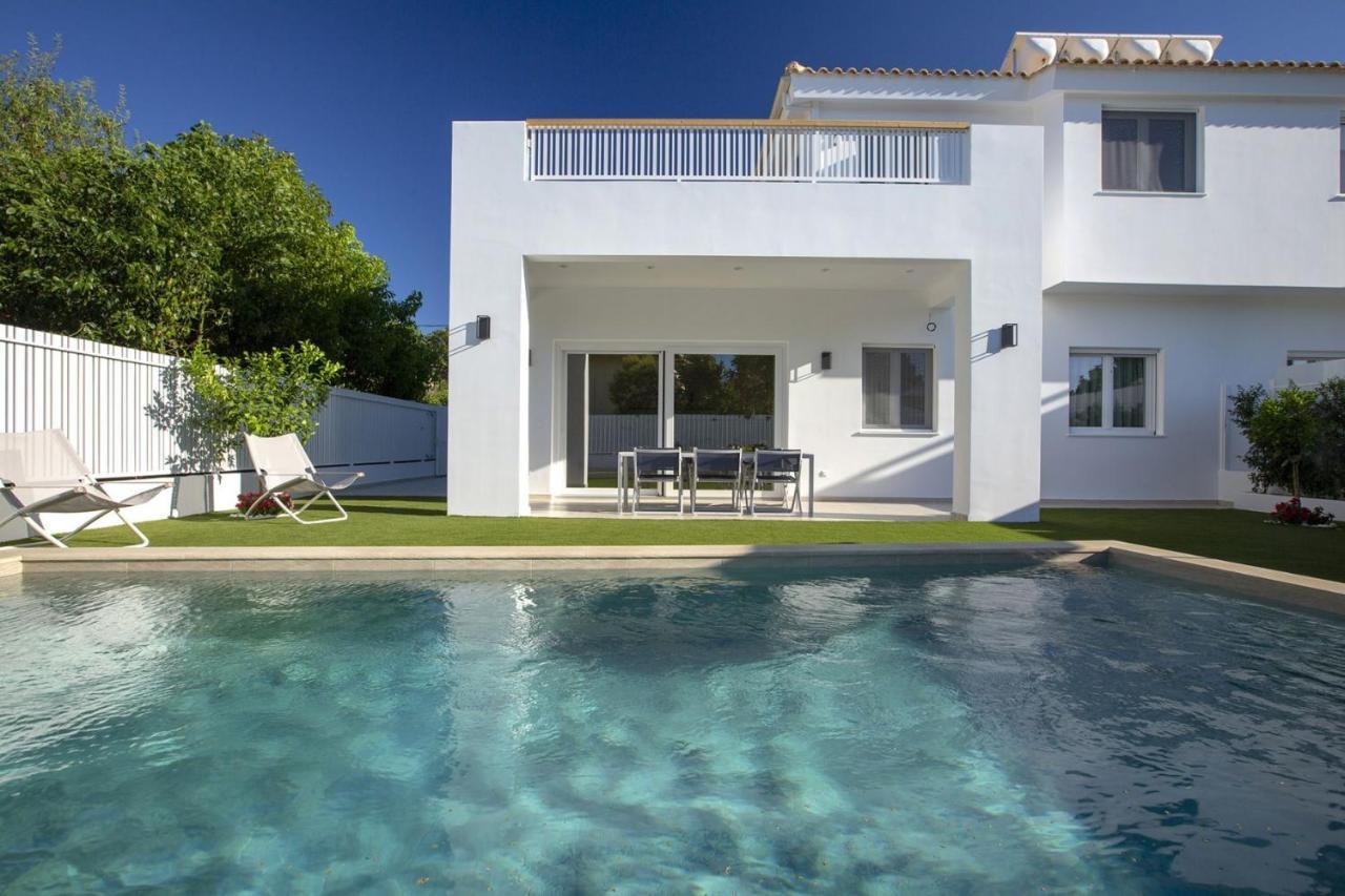 The Quad Luxury Villas Lygia  Bagian luar foto