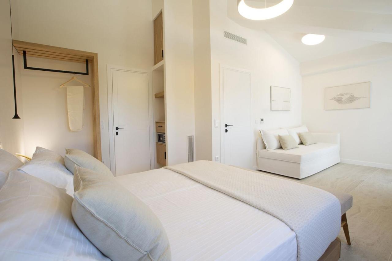 The Quad Luxury Villas Lygia  Bagian luar foto