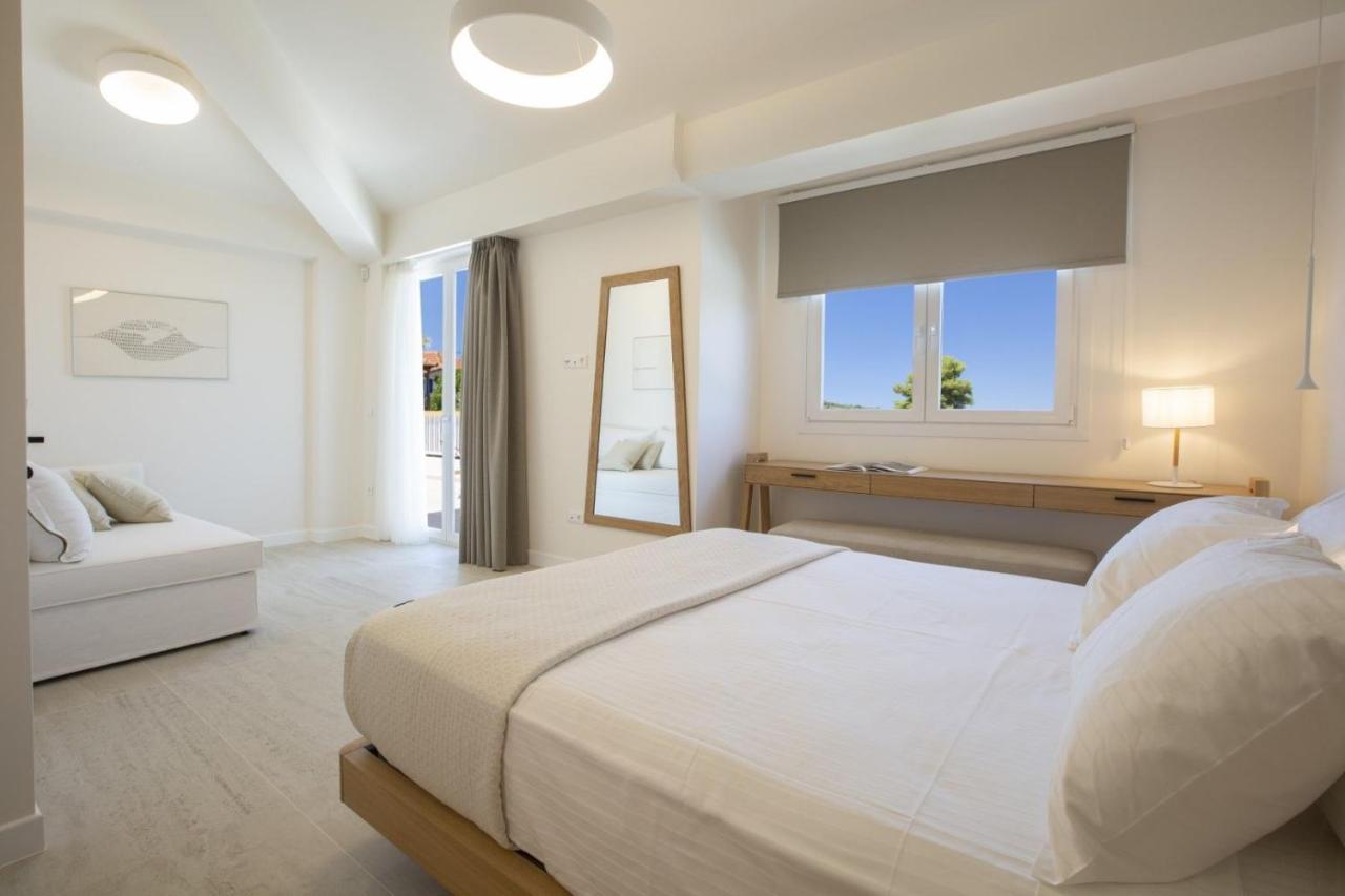 The Quad Luxury Villas Lygia  Bagian luar foto